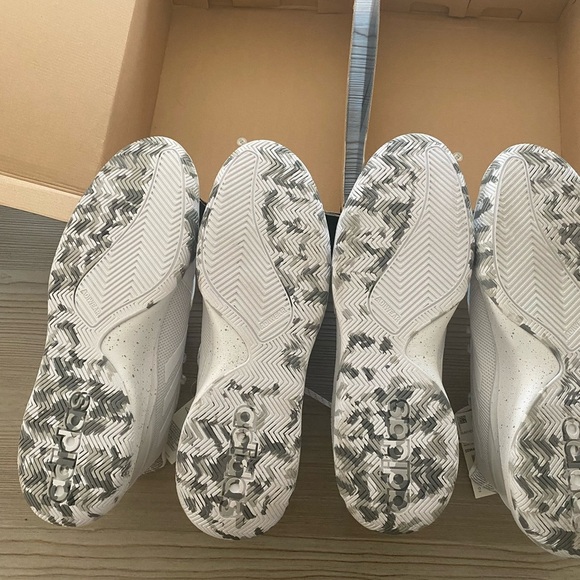 Adidas Run the game - Picture 16 of 16